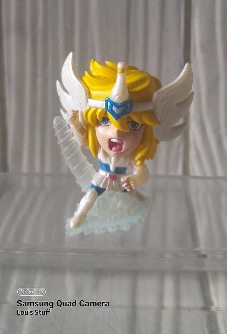 SAINT Seiya anime action figure set (Category: Figurines & Statues) located in Tuba. Submitted by lous.stuff (Listing ID 1232035550, Image 2). Description: Saint Seiya anime action figure set 🧚‍♂️5-6 cm tall 🧚‍♀️from HK box buy as is location: Baguio.