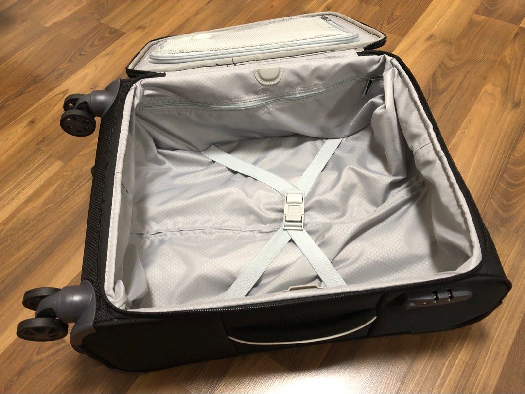Samsonite Cabin Size Luggage, Hobbies & Toys, Travel, Luggage on Carousell