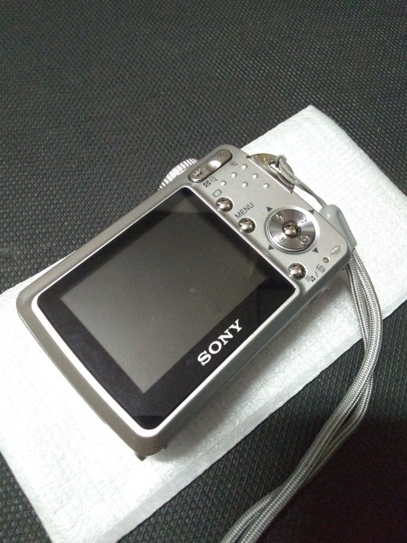 Sony Cybershot DSC S500 6.0MP, Photography, Cameras on Carousell
