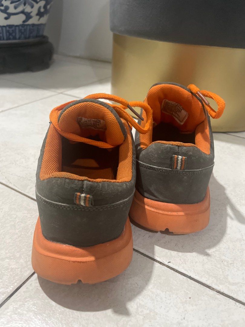 Hiking shop shoes kmart