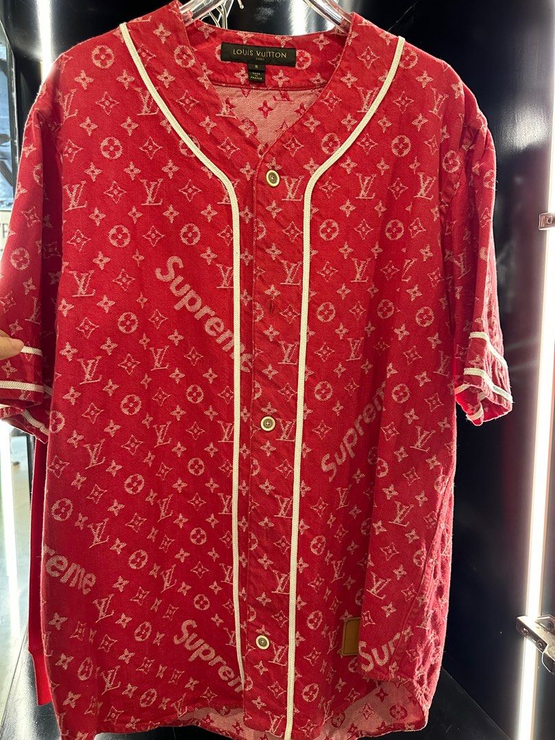 Supreme x Louis Vuitton Jacquard Denim Baseball Jersey sz S, Men's Fashion,  Coats, Jackets and Outerwear on Carousell