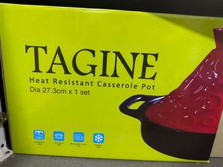 Tagine pot