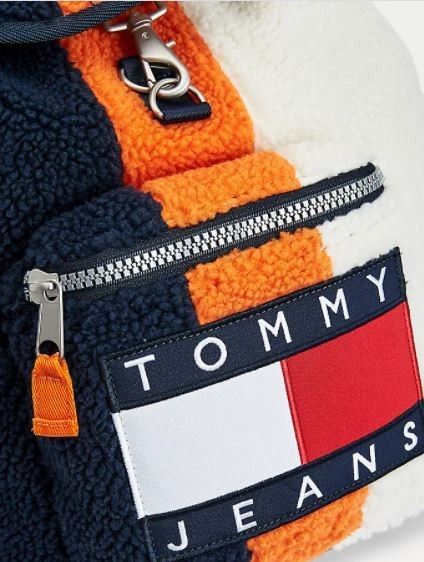 Tommy jeans deals outdoor