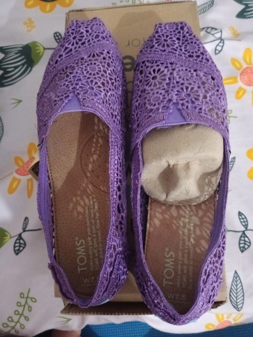 Purple lace toms online