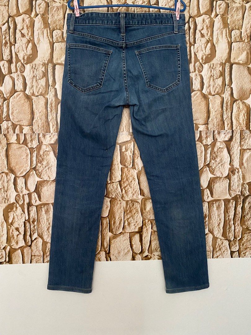 Uniqlo miracle air jeans sales
