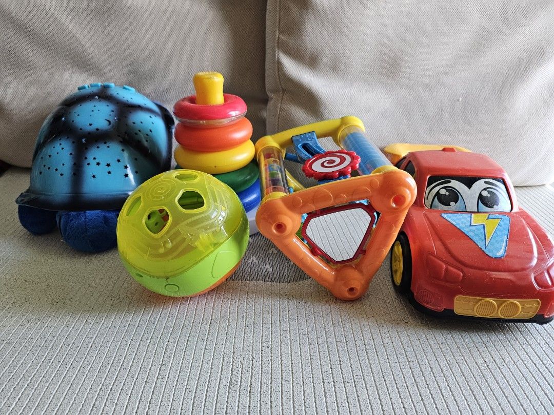 7 toys discount