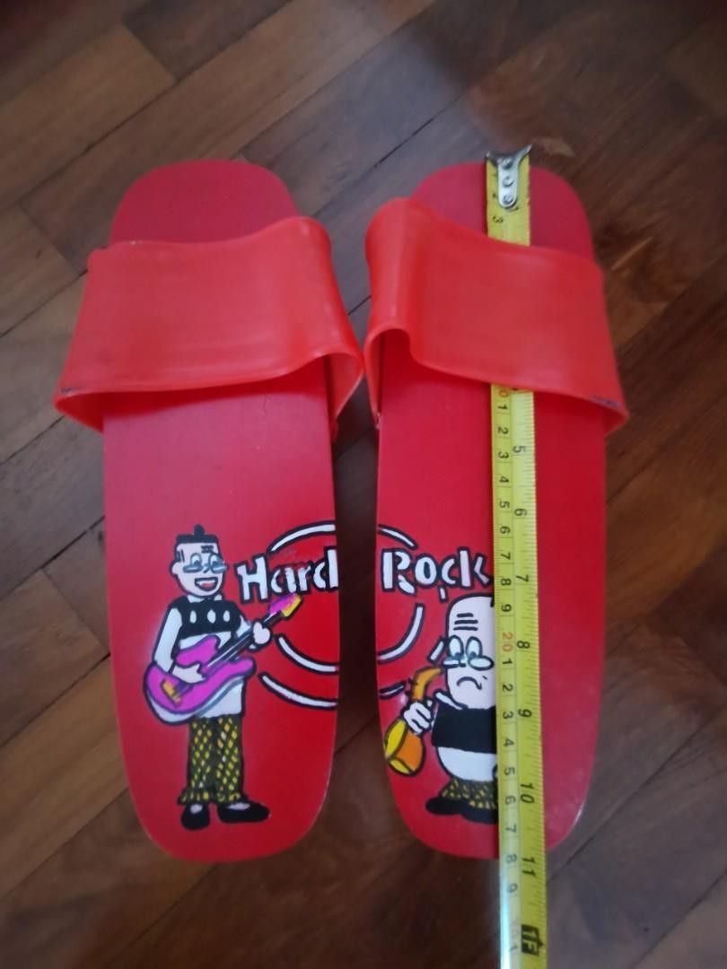Q clogs on sale