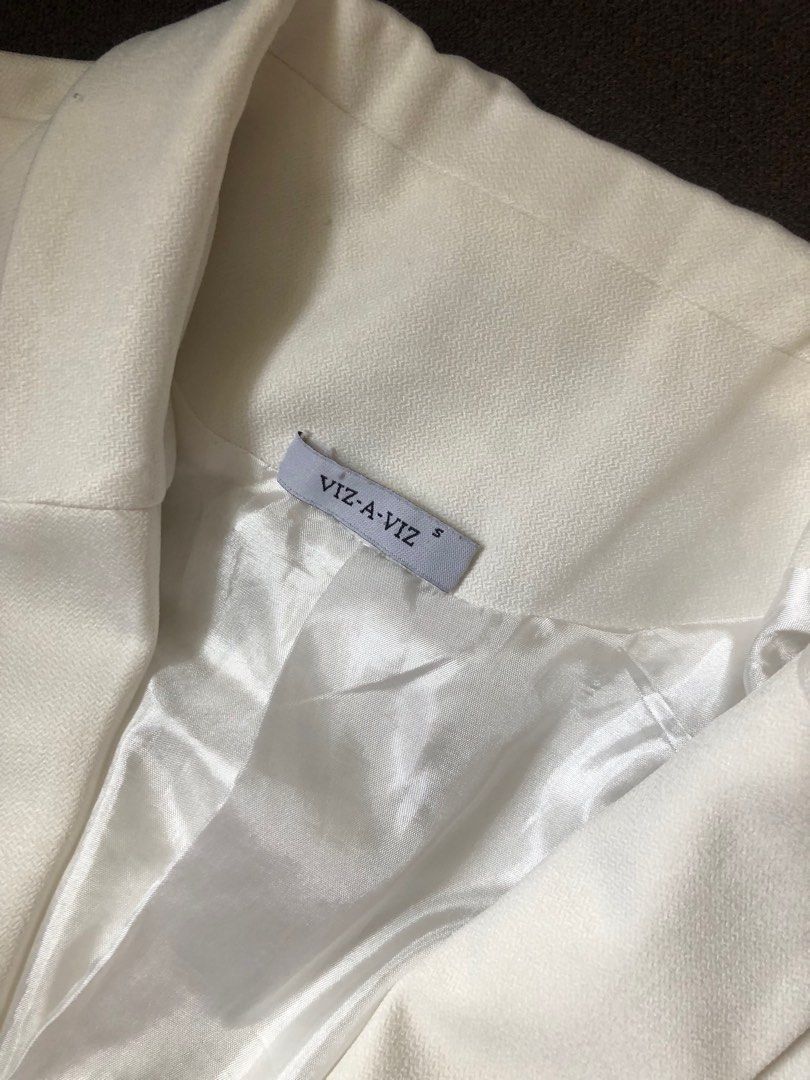 Viz a Viz, Women's Fashion, Coats, Jackets and Outerwear on Carousell