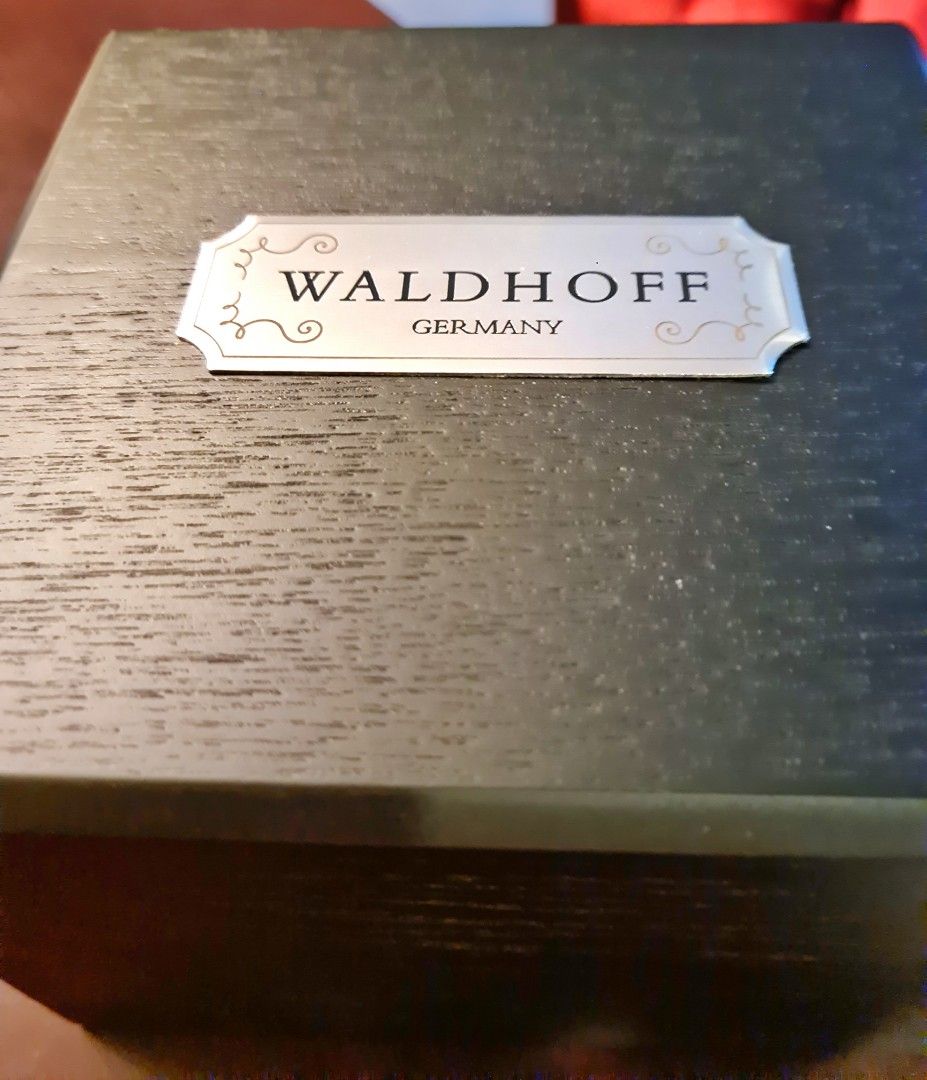 Waldhoff Olympus Royal Blue Moonphase. (WeekendSale), Men's Fashion