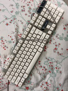(Category: ) located in . Submitted by ahd87 (Listing ID 1232074905, Image 1). Description: .