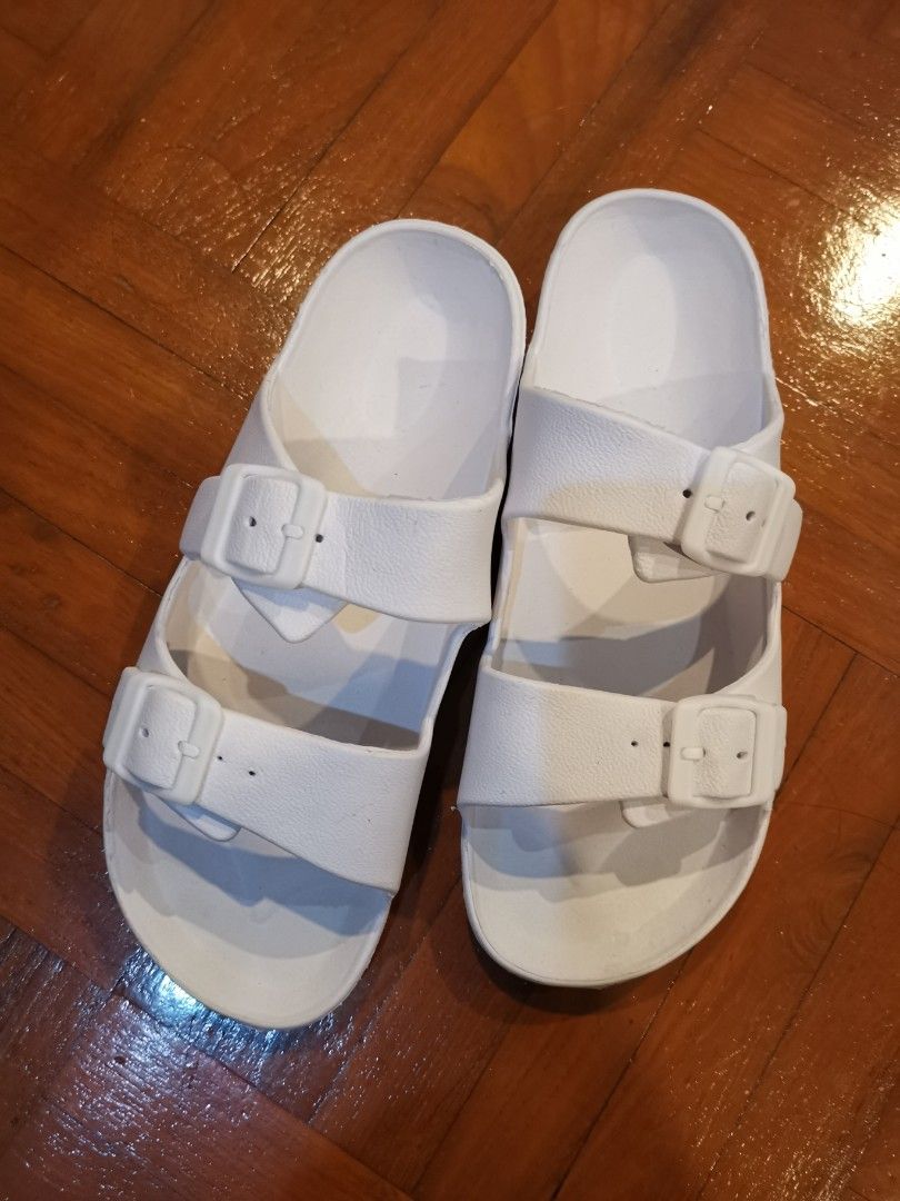 White rubber slippers online