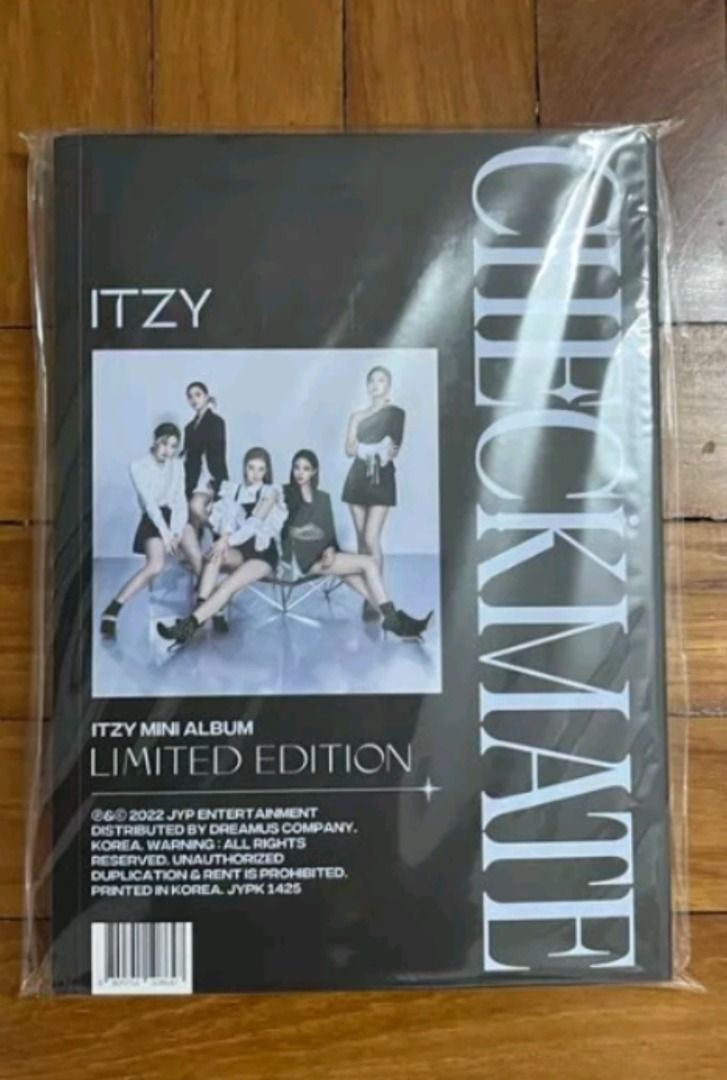 ITZY BORN TO BE ALBUM LIMITED VER. K-POP CD SEALED