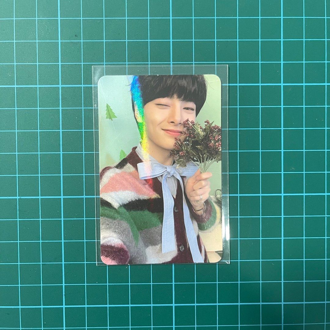 Straykids リノ christmas evel HOTTRACKS