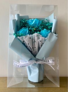星級🌟禮物：「藍色滿天星乾花 +香皂玫瑰 」花束💐