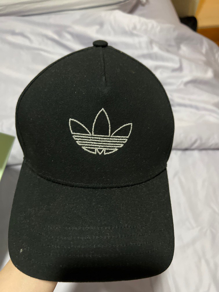 adidas chappal black