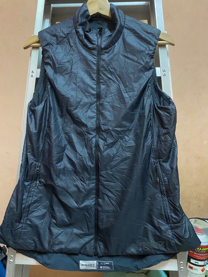 Half jacket new arrivals #halfjacket #onlineshop #nepal #gentswear  #wintercollection #nowandwowsamkhusi | Instagram