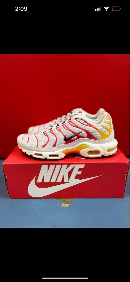 Air max plus sunrise hot sale