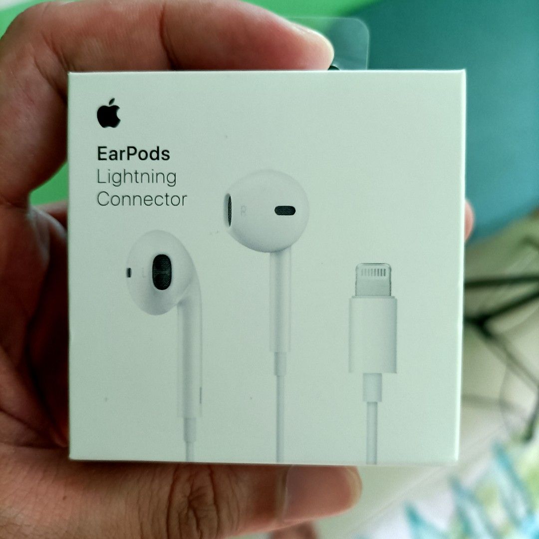 Apple Earpods Lightning Connector on Carousell