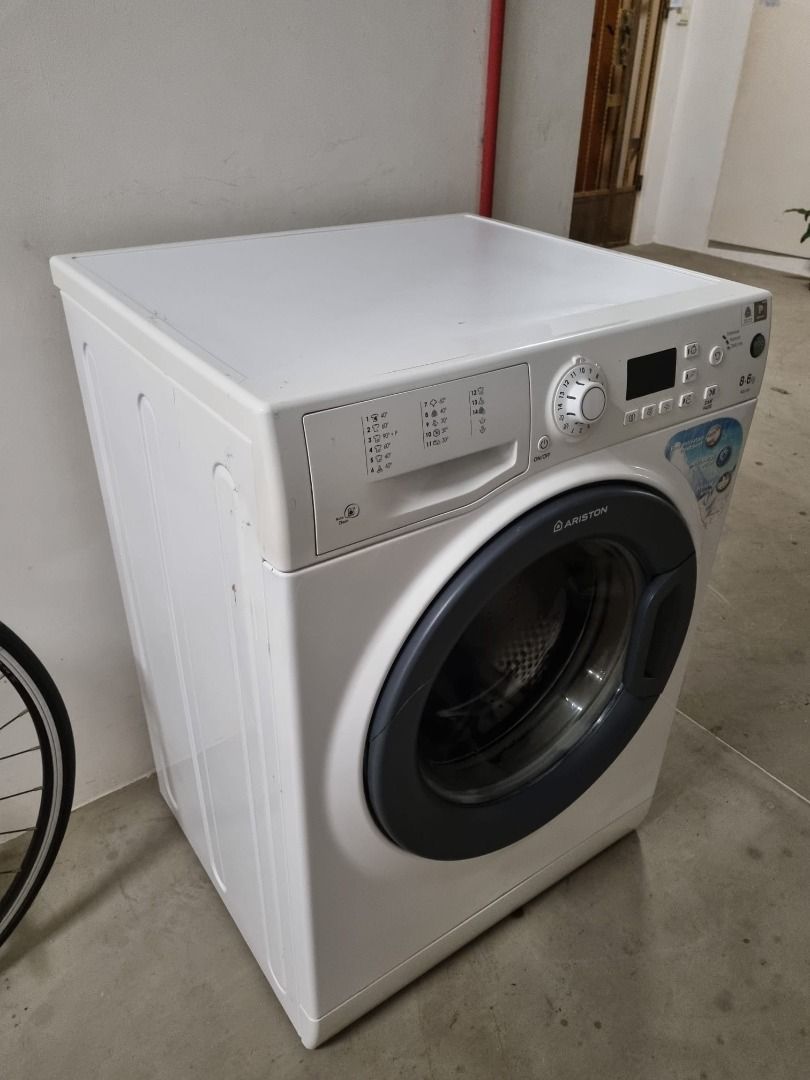 Ariston Washing Machine, TV & Home Appliances, Washing Machines and