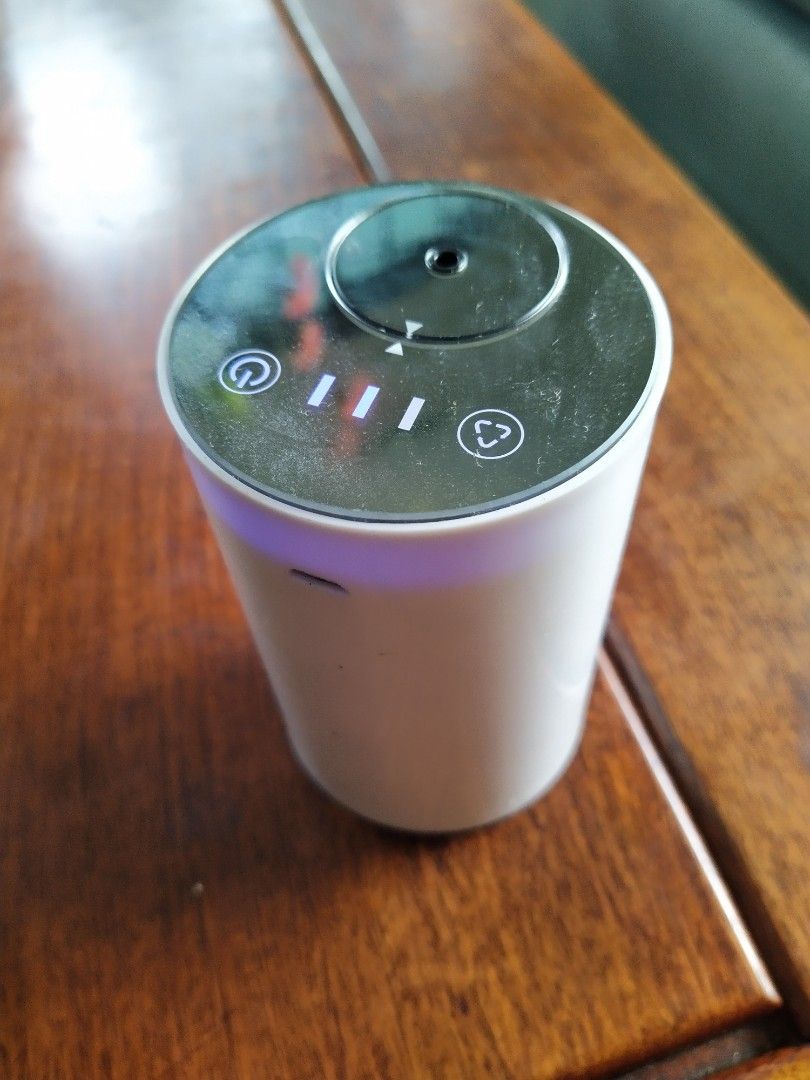 Aroma Diffuser+ Essential Oil Set, Beauty & Personal Care, Sanitisers ...