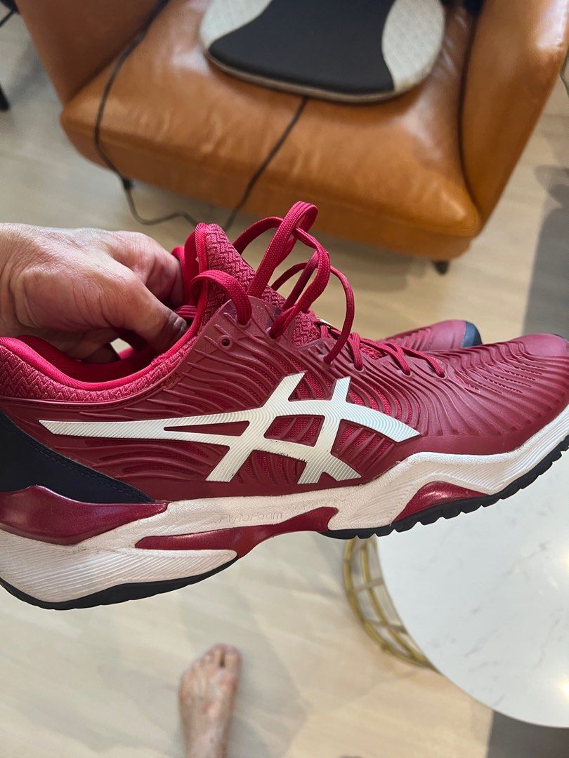 Maroon store volleyball shoes