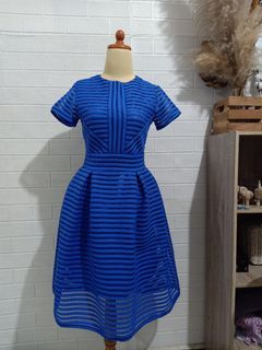 Blue Neon Dress Pesta