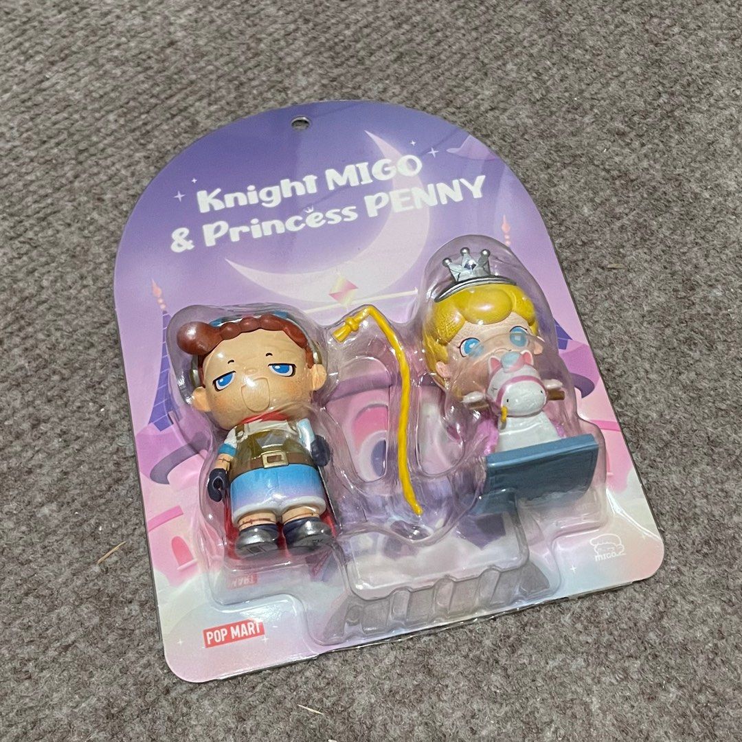 POPMART 限定 Knight MIGO & Princess PENNY