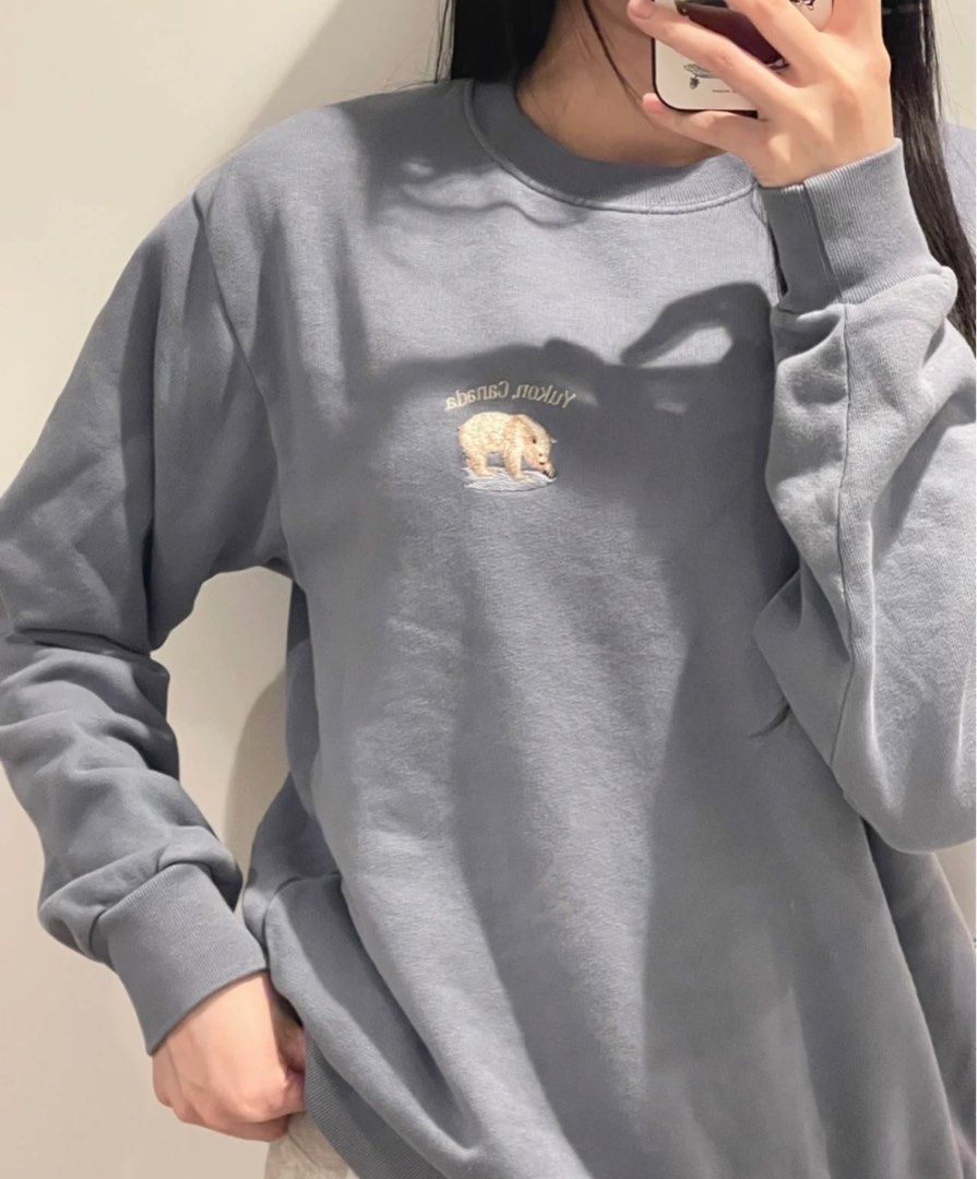 Brandy Melville Polar Bear Pullover Carousell