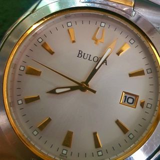 BULOVA Mens Two-Tone Stainless Steel Quartz Watch 40mm