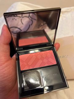 （分類：）位於 。 由 ellissy 提交（商品編號 1232269678，圖片 1）。簡介： 。