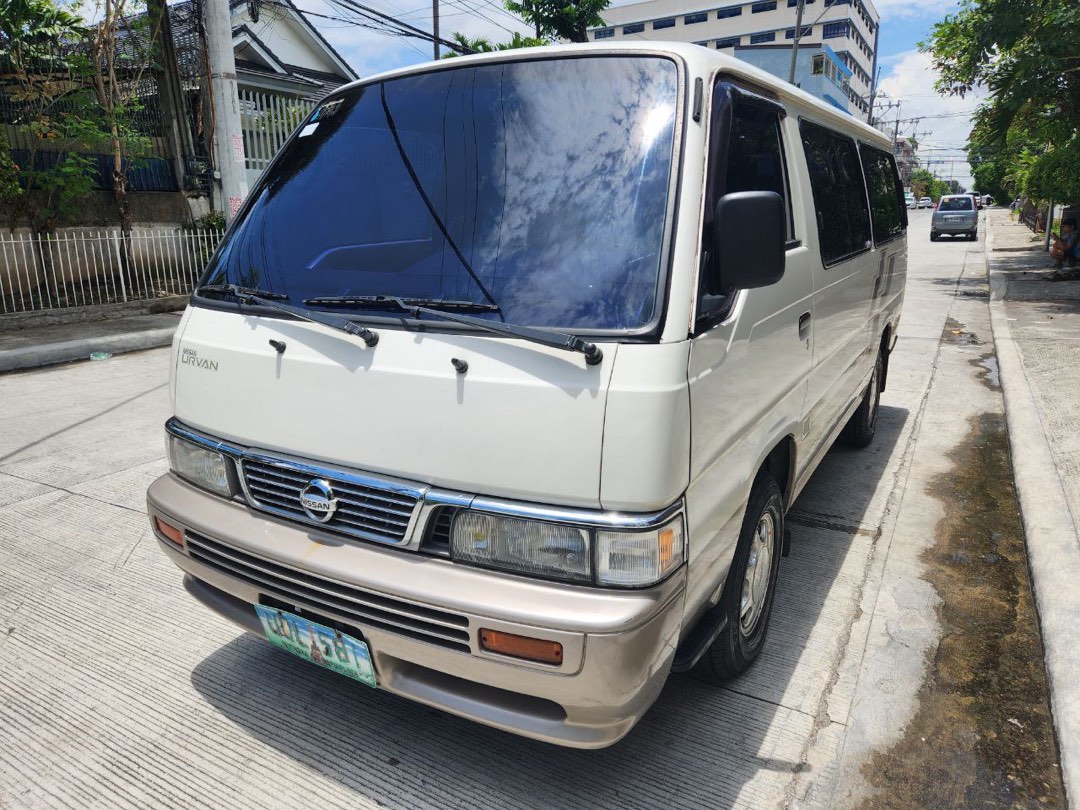 Nissan urvan escapade for sale discount second hand