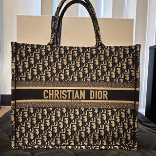 Dior Book Tote Small Blue – The Orange Box PH