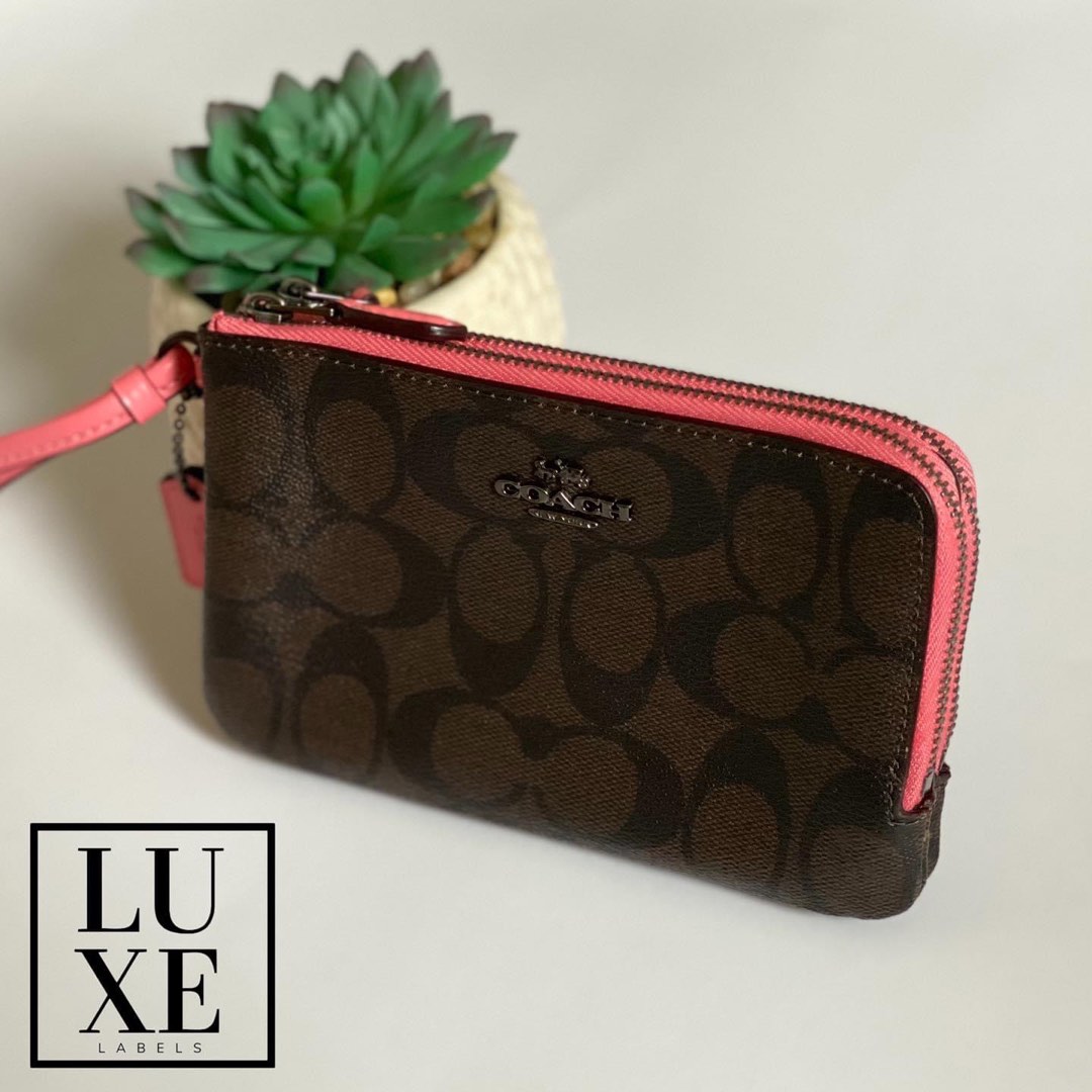 Coach Double Corner Zip Wristlet, Luxury, Bags & Wallets on Carousell