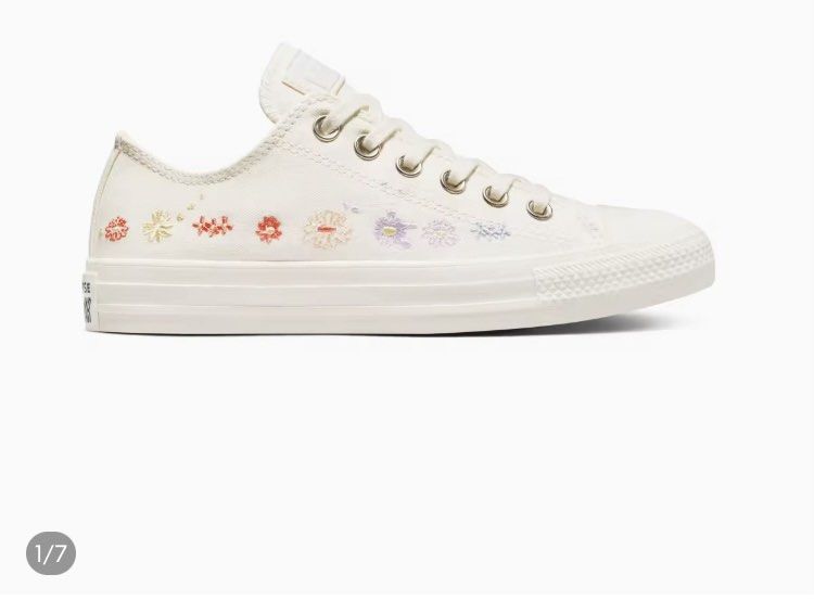 PO only Converse Chuck Taylor All Star Low Embroidered Floral