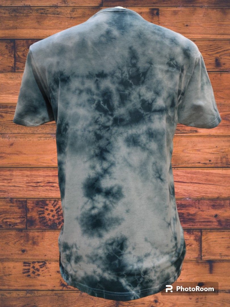 Coors Banquet Beer Mad Engine Tie Dye TShirt, Men's Fashion, Tops & Sets, Tshirts & Polo Shirts