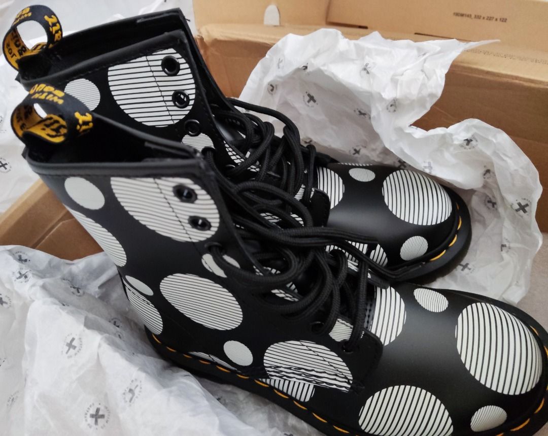 Dr martens polka dot best sale boots