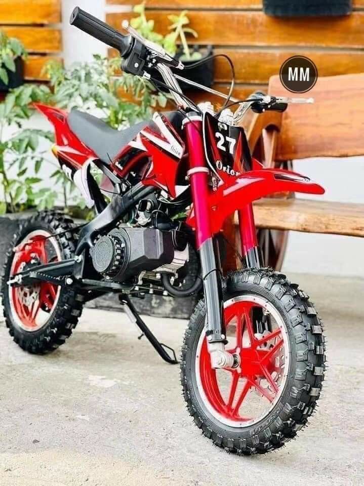 Enduro 27(49cc dirt bikes gas type) (Category: Bicycles) located in Manila. Submitted by saguittarian06 (Listing ID 1232173611, Image 2). Description: add 200 for assemble Enduro 27 (49cc Dirt Bike Gas Type)Good For Kids And Adult * Heavy Duty Specification: Fold metal pedals Front and rear disc brakes lAluminum racing exhaust Easy pull starter Mud profile tires Thickened Tires Upgraded telescopic front shock absorber Engine: 49cc 2 stroke air co