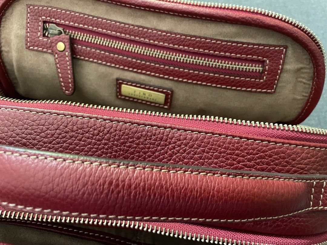 fino bag authentic (Category: Cross-body Bags) located in Quezon City. Submitted by classynfav (Listing ID 1232281808, Image 3). Description: like new used once authentic .