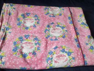 Floral pink bedsheet