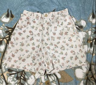 (Category: ) located in . Submitted by randomclothing (Listing ID 1232266637, Image 1). Description: .