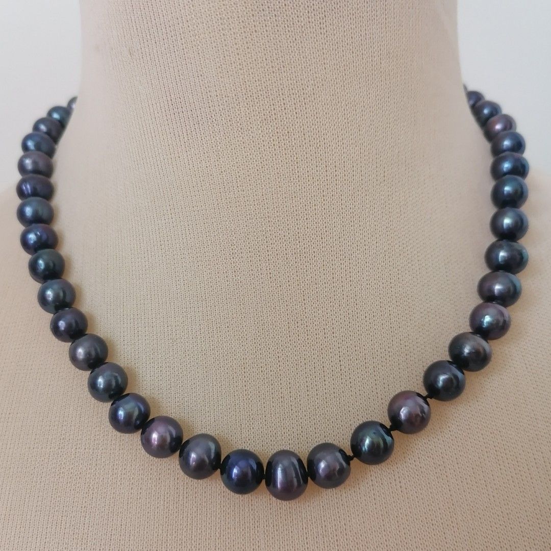 Genuine Freshwater Pearl Necklace (Category: Necklaces) located in Las Pinas. Submitted by sherryfied (Listing ID 1232274477, Image 1). Description: Classic Pearl Necklace From 1500.00, now 995.00.