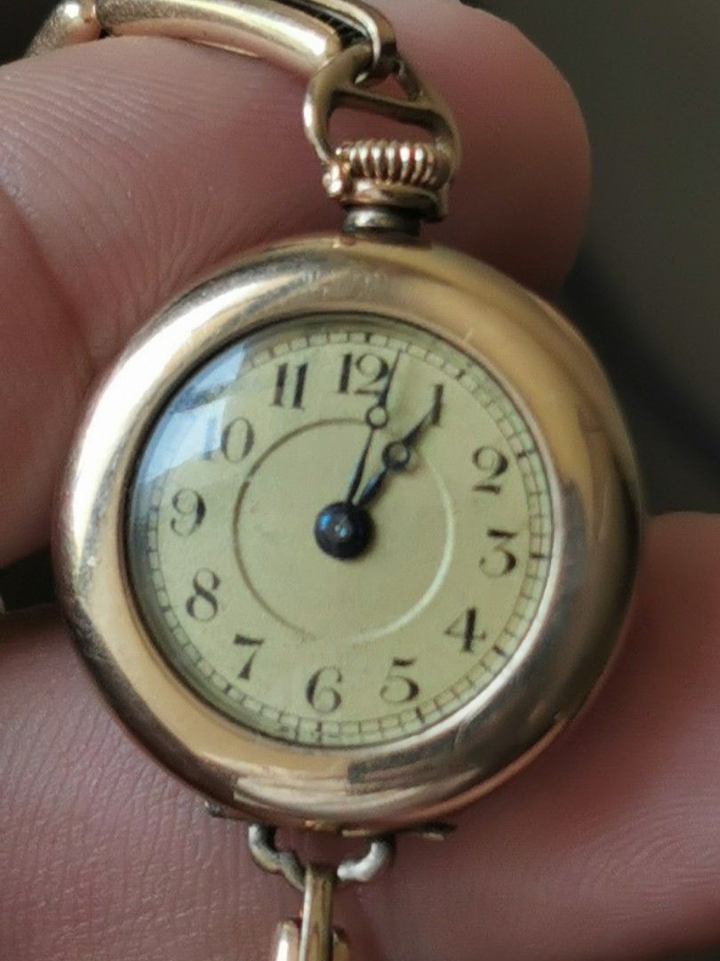 Vintage ladies hotsell glycine watches