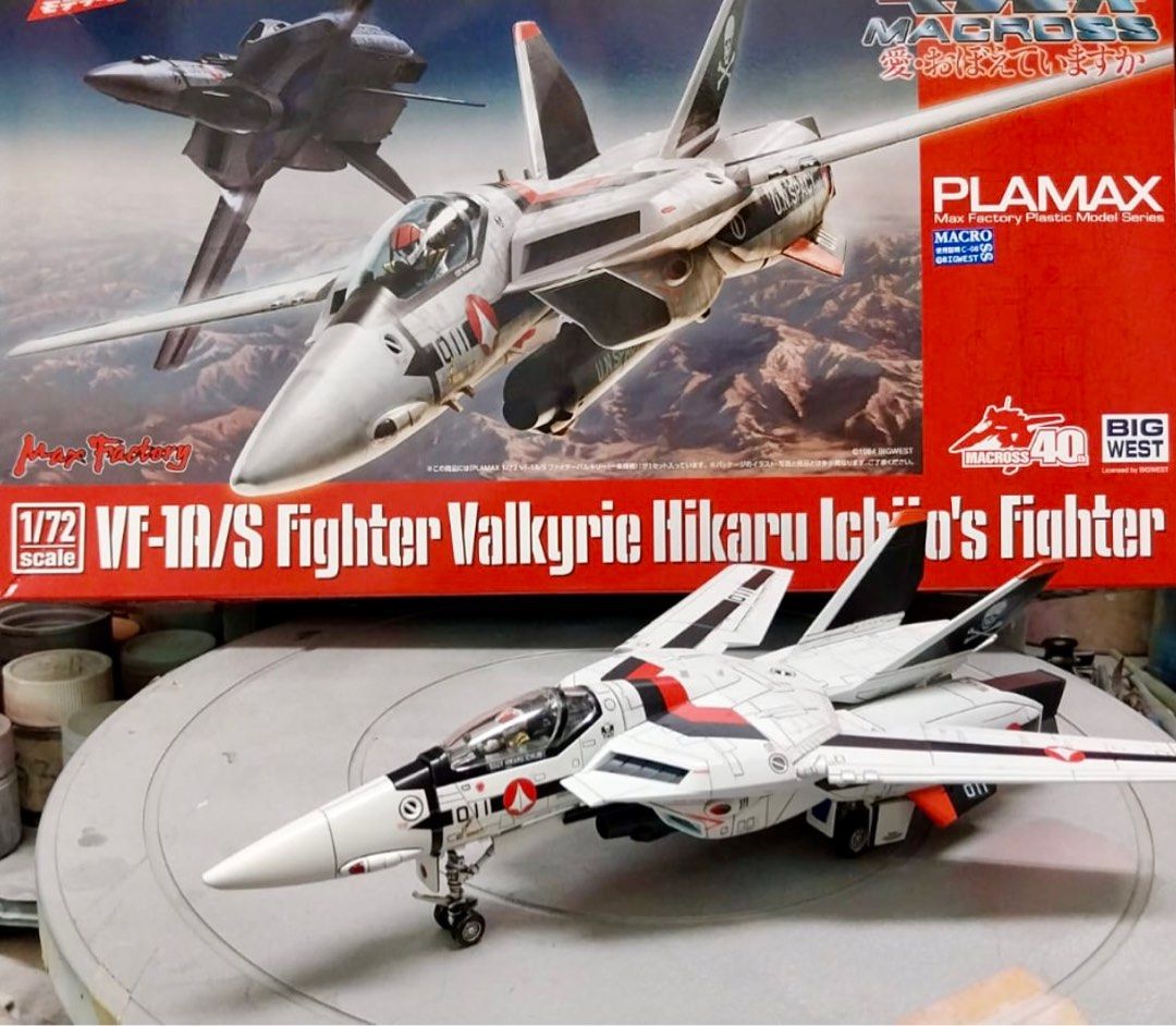 新品未使用 1/72VF-1A/S バルキリー 一條輝機 新品未使用 1/72VF-1A/S バルキリー 一條輝機