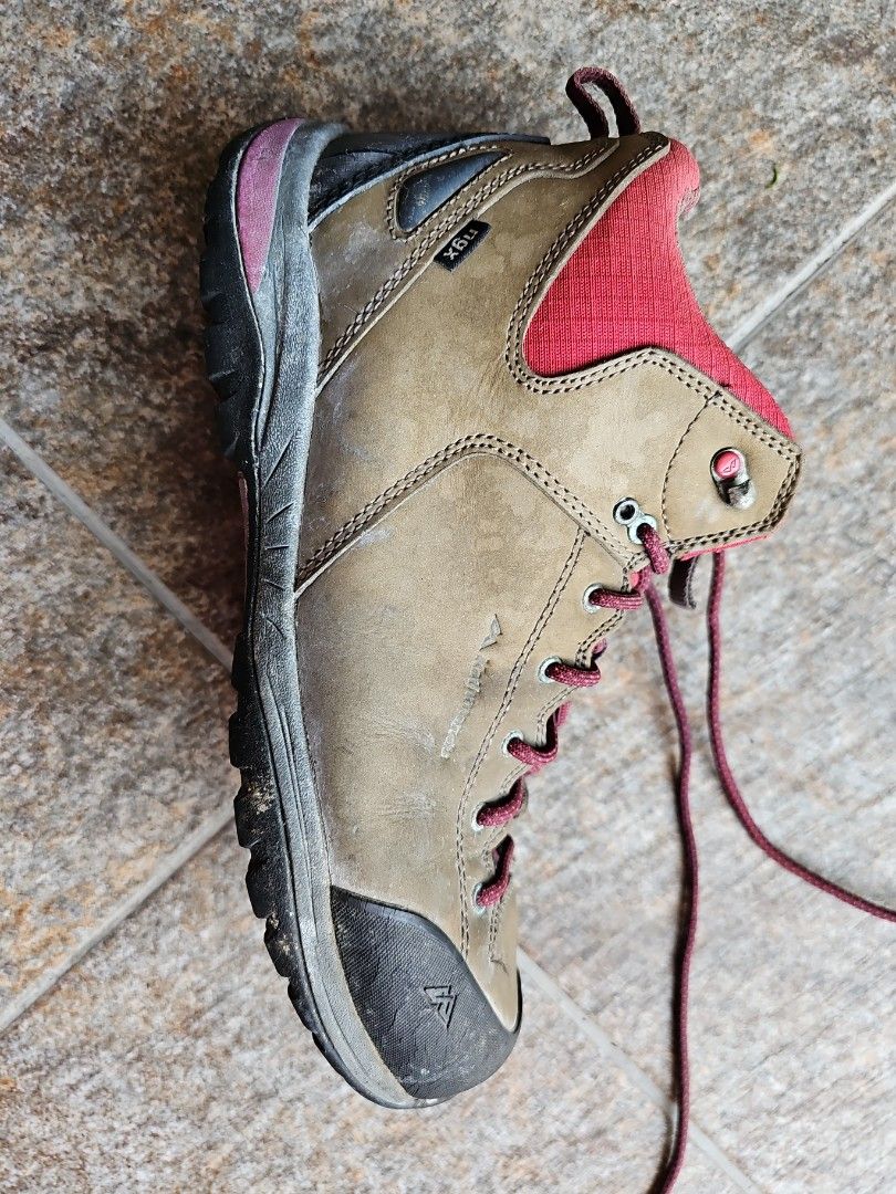 Kathmandu hiking shoes, Sports Equipment, Hiking & Camping on Carousell