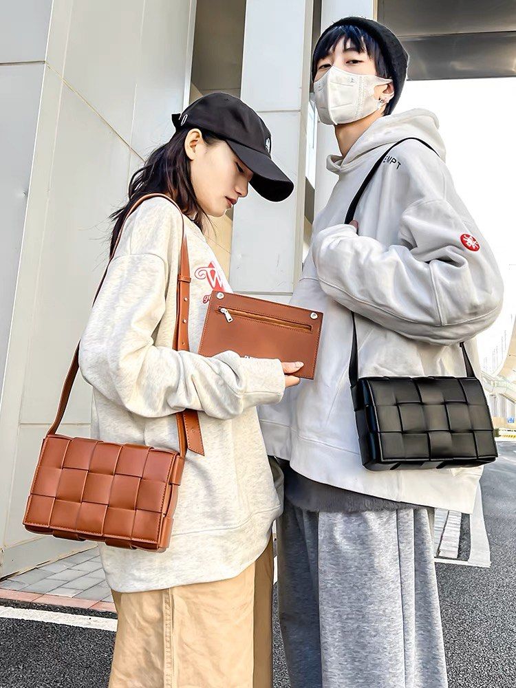 Korean Version Of The Men's Shoulder Bag Fashion Plaid Multifunctional Crossbody  Bag Casual Messenger Bag Backpack