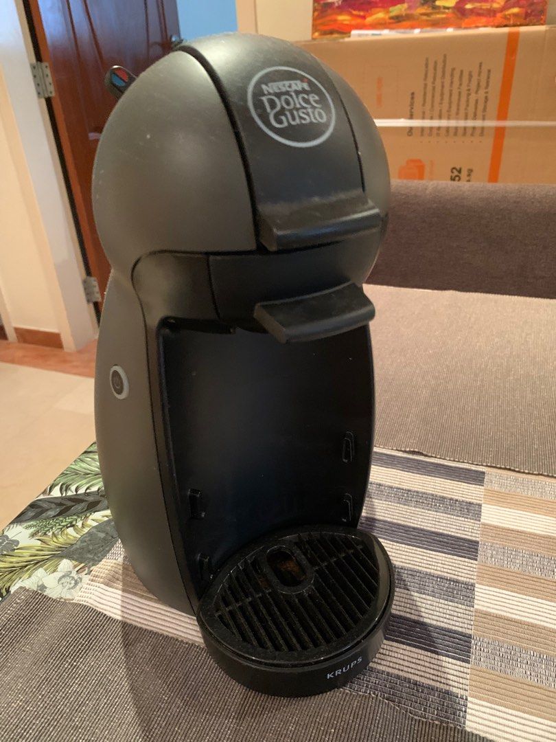 KRUPS Dolce Gusto coffee machine., TV & Home Appliances, Kitchen