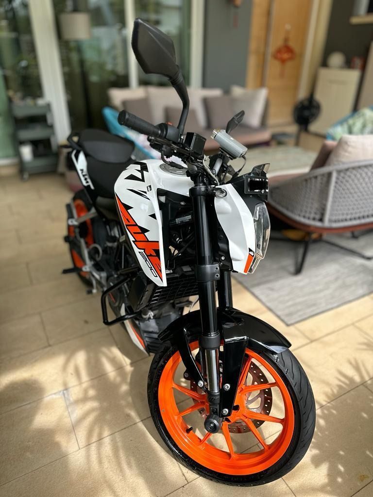 Ktm duke 200 mileage 2014 model discount