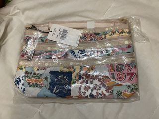 （分類：）位於 。 由 saaammnn 提交（商品編號 1232234739，圖片 1）。簡介： 。