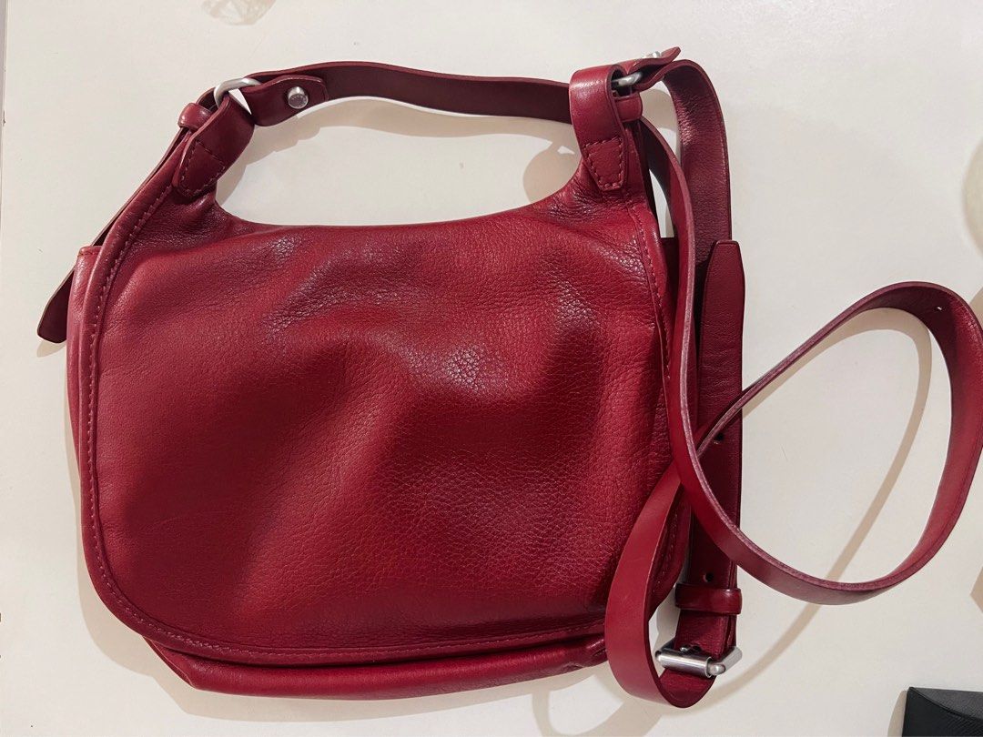 Longchamp cross body bag on Carousell