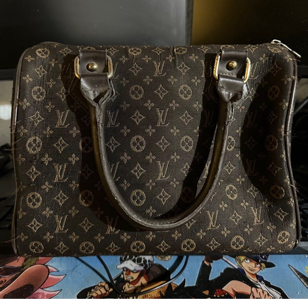 Louis Vuitton Mini doctors Bag (Authentic), Women's Fashion, Bags &  Wallets, Purses & Pouches on Carousell